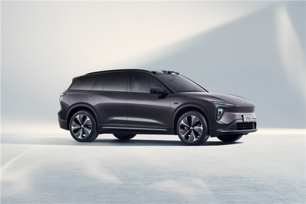 高端中型SUV天花板 蔚来全新ES6上市：36.8万起(图3)